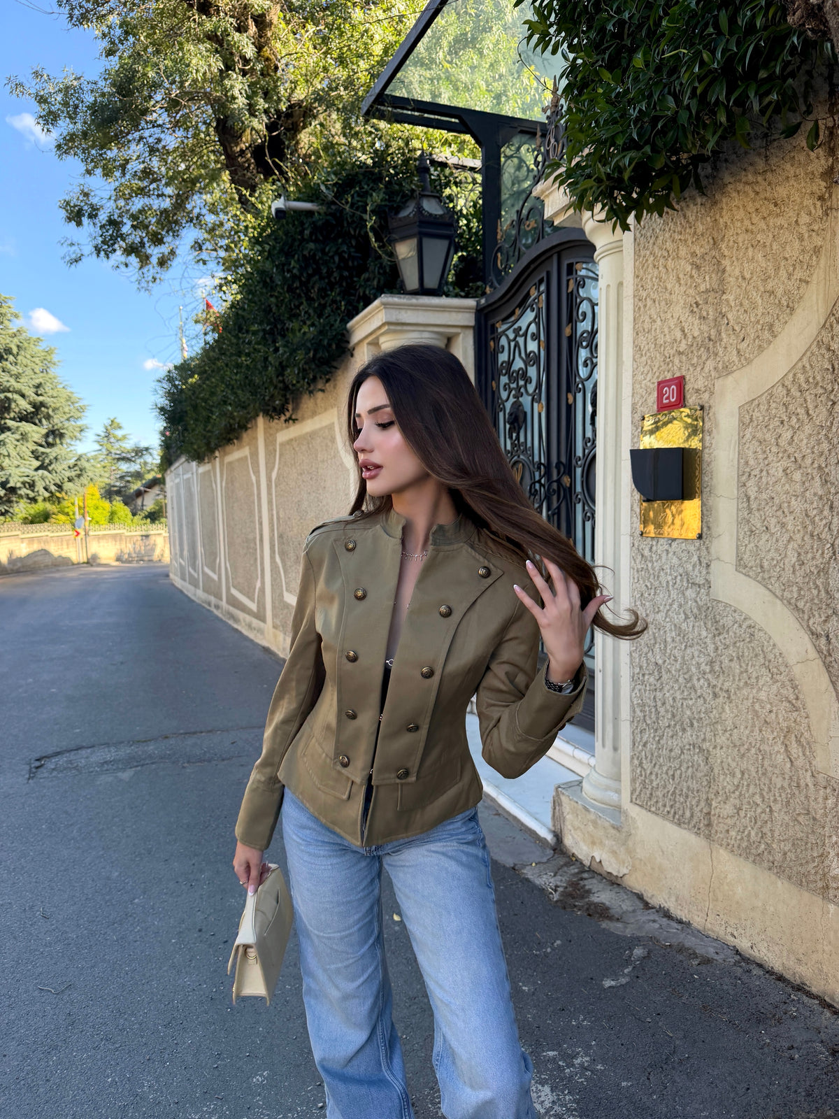 Haki Düğmeli Premium Ceket